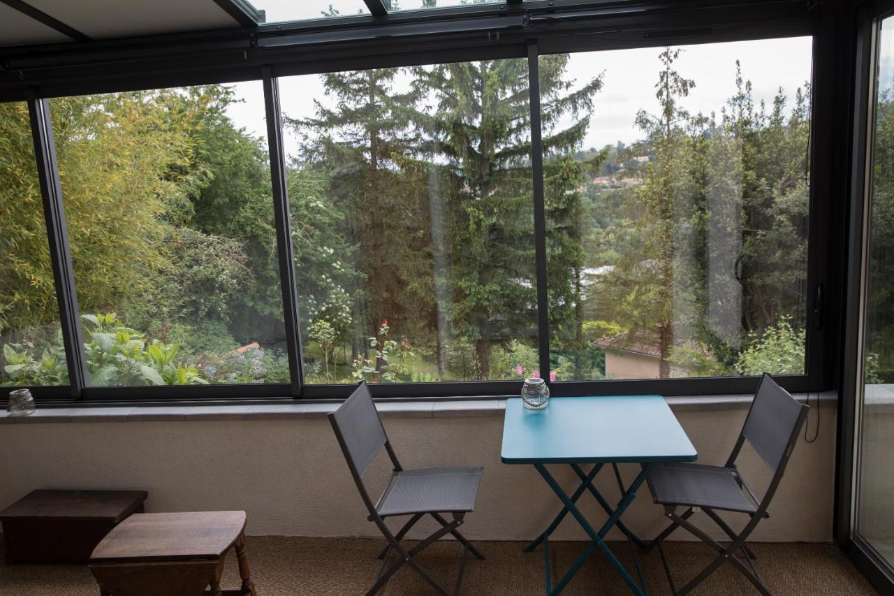 Agreable Logement Independant Avec Veranda Vienne  Exterior foto
