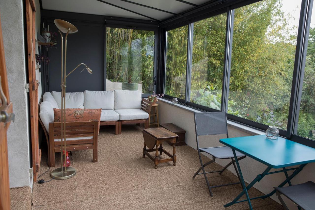 Agreable Logement Independant Avec Veranda Vienne  Exterior foto
